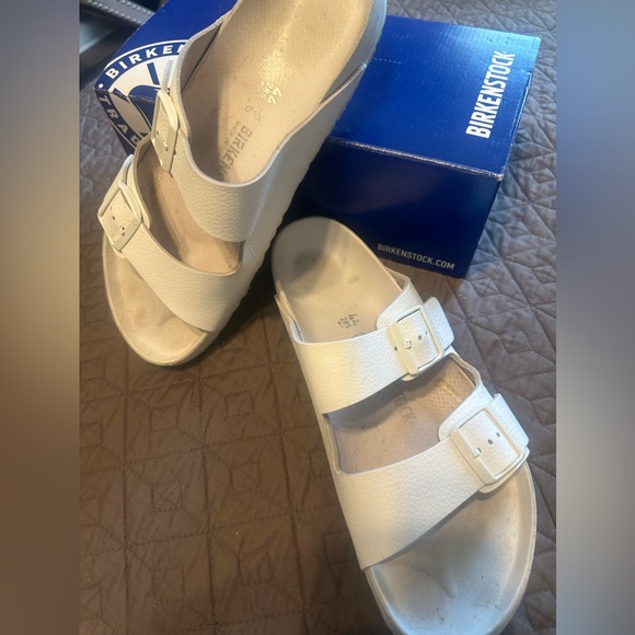 Unisex white leather, Birkenstock, Arizona - Picture 1 of 7